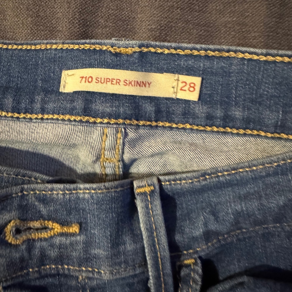 Levi jeans - Picture 3 of 3